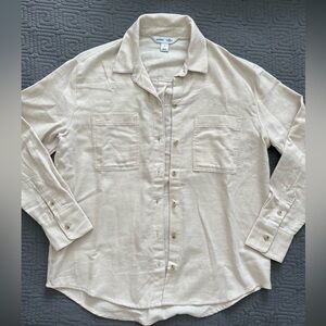 Old Navy’s The Boyfriend Shirt - Cream